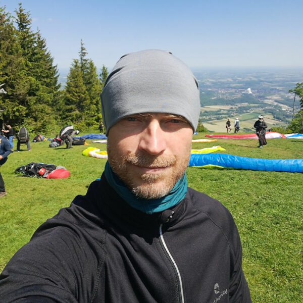 Elasticka multifunkčná merino čiapka